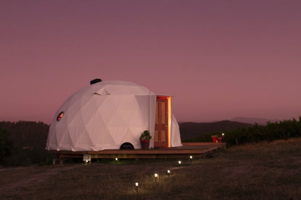 Domescapes, glamping dome